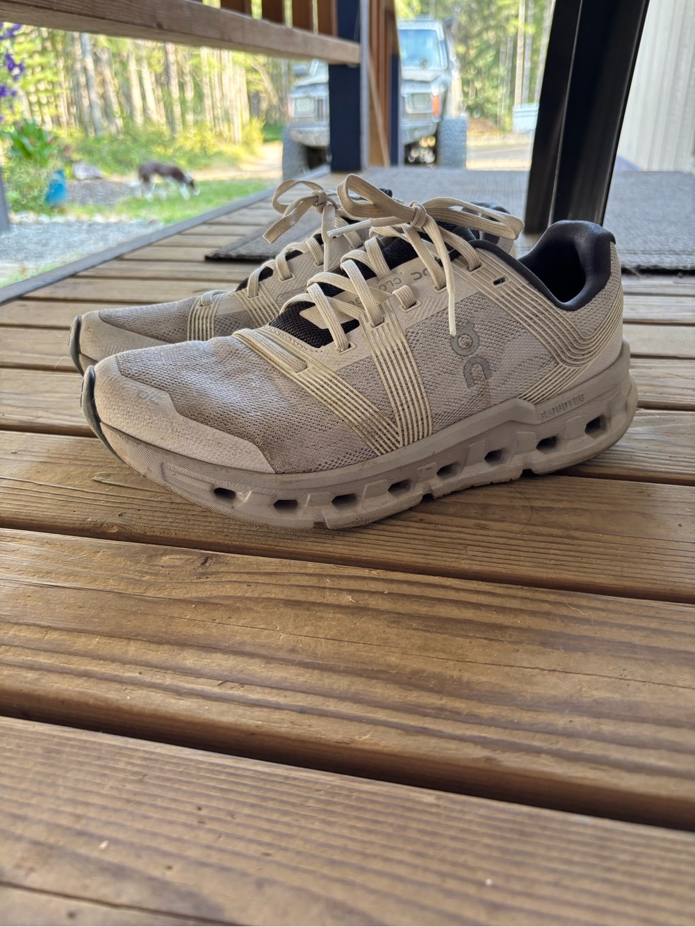 On Running women's Athletic Shoes in Light Gray